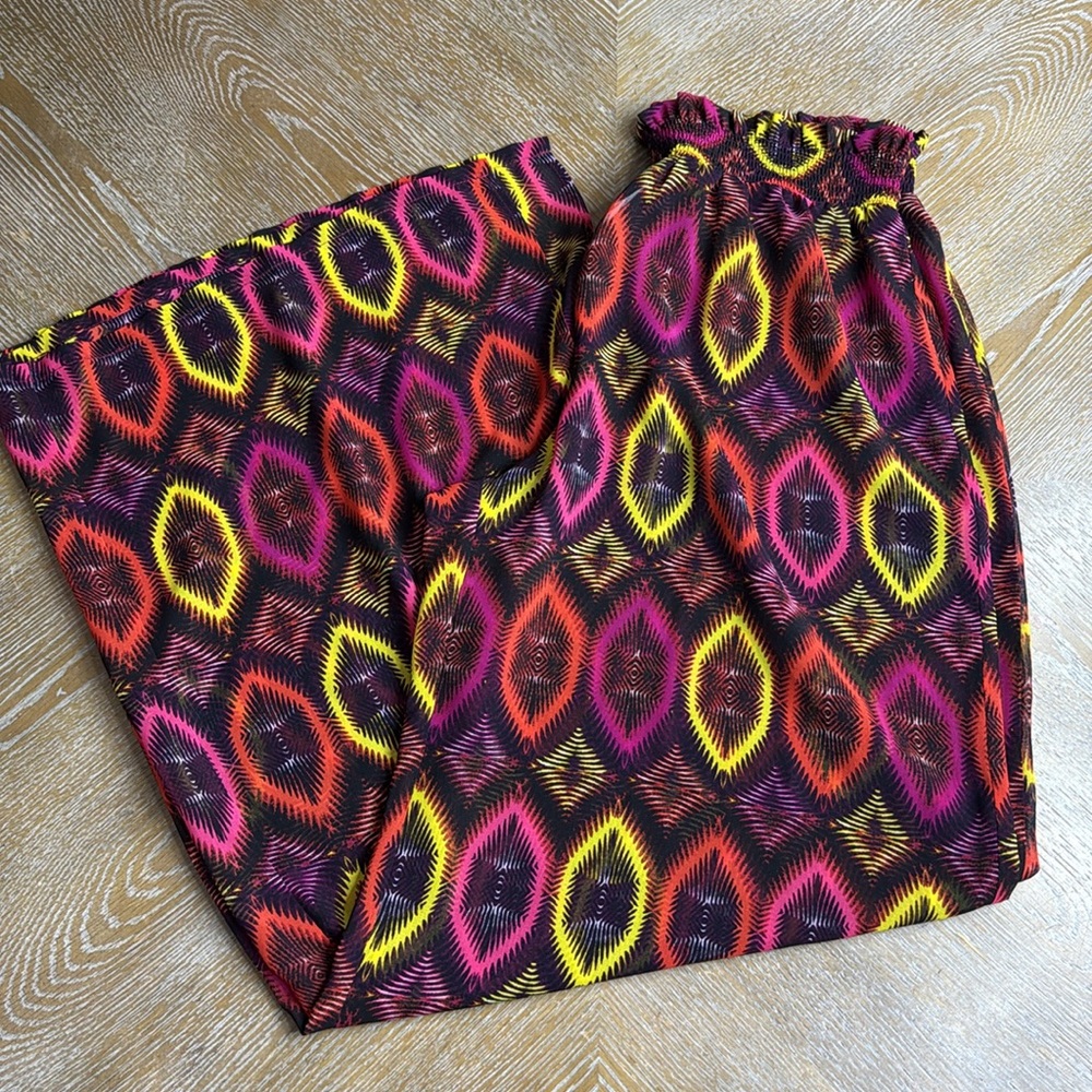 Laundry by Shelli Segal Purple and Pink Mesh Side Slit Beach Coverup Pant L